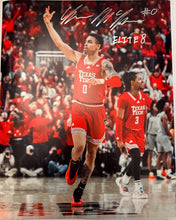 Load image into Gallery viewer, Chance McMillian Autographed “No Look 3” Photo